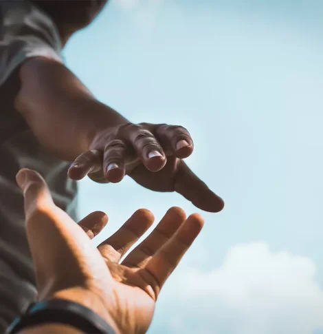 hands-reaching-out-help